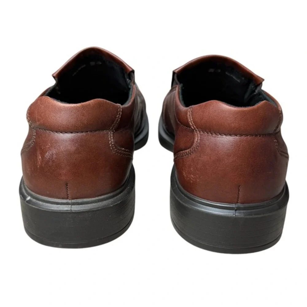 Ecco good used